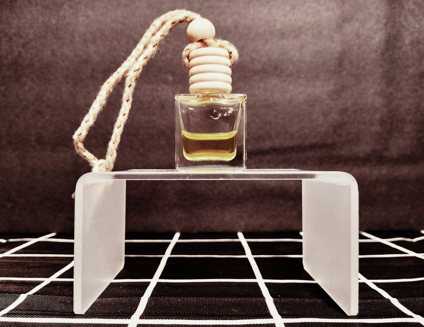 2 Pack Glass Square 8ml Hanging Car Air Fresheners